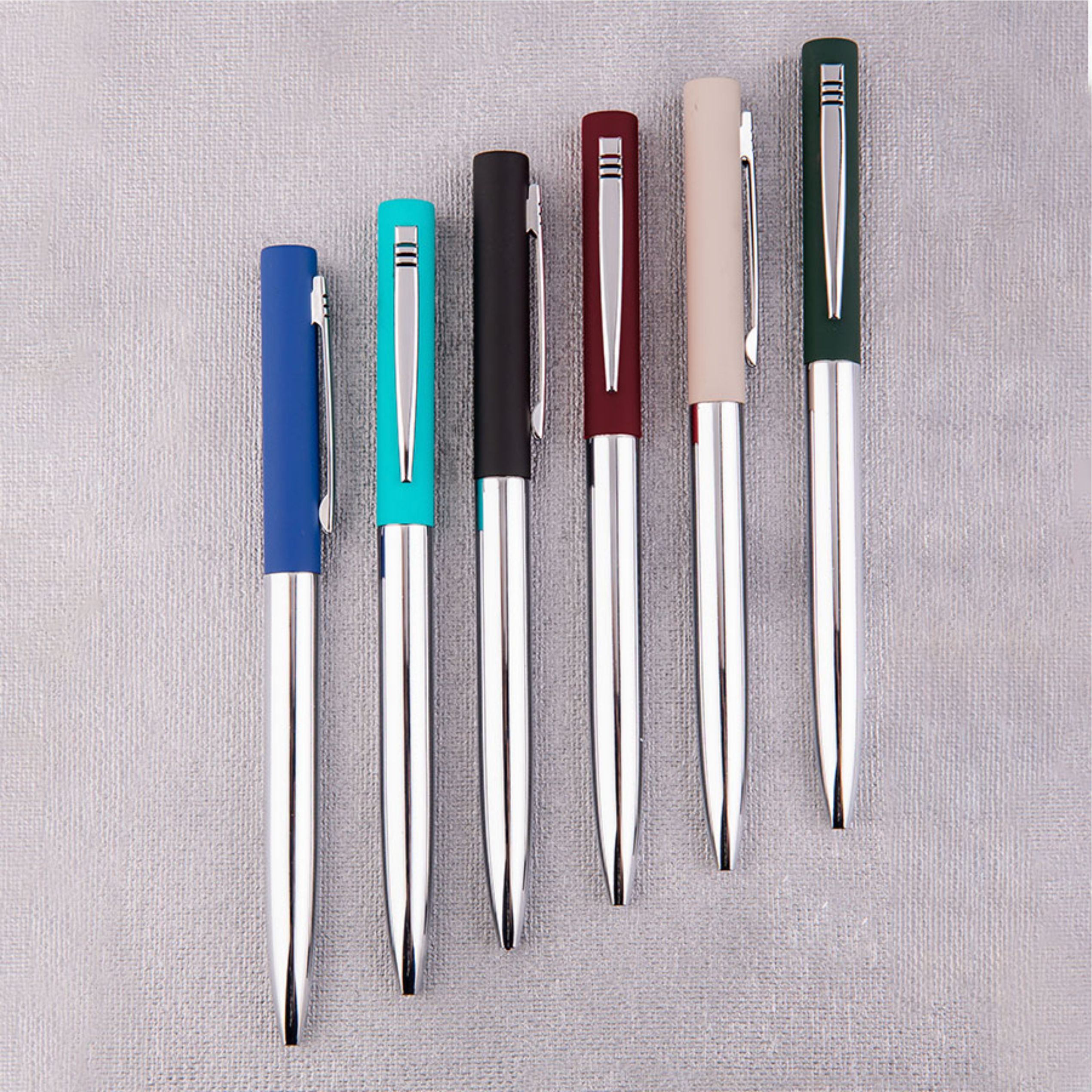 металлические ручки Clipper  с покрытием soft touch