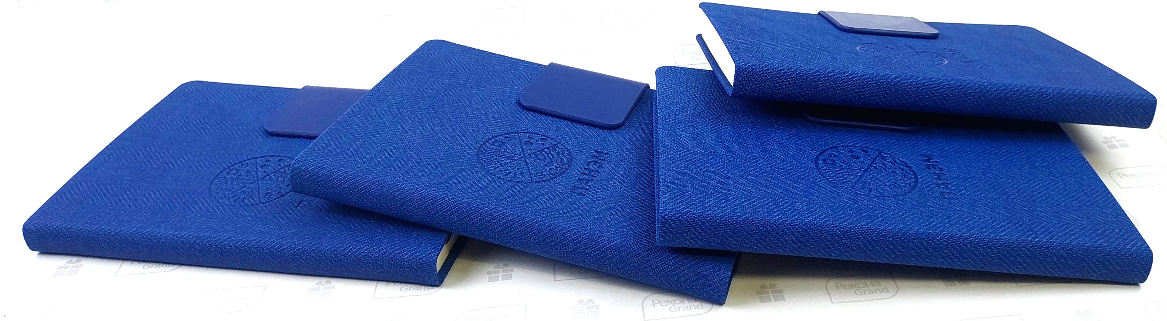 ежедневники с логотипом в Москве